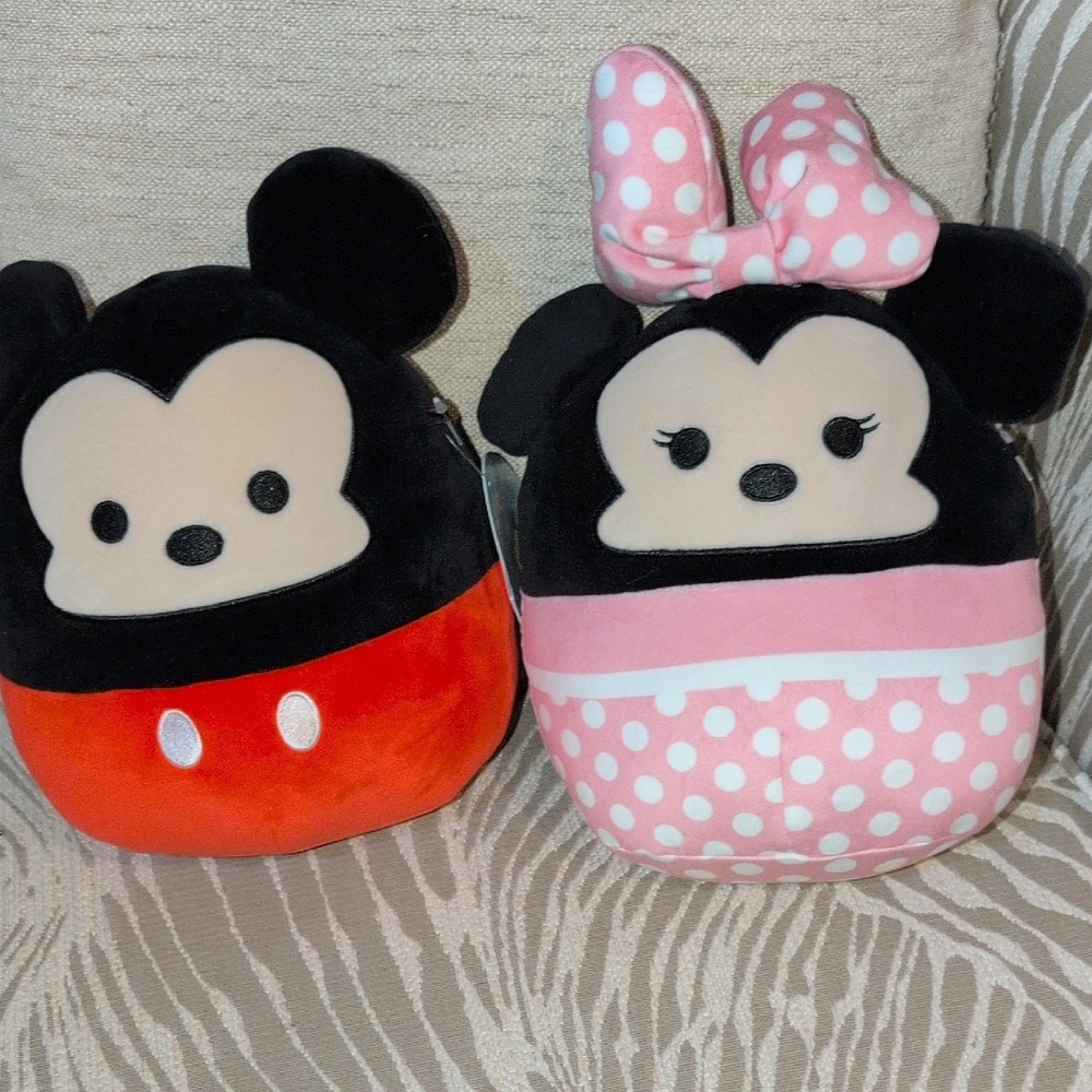 Disney SquishMallow Mickey And Minnie Mouse!  NWT